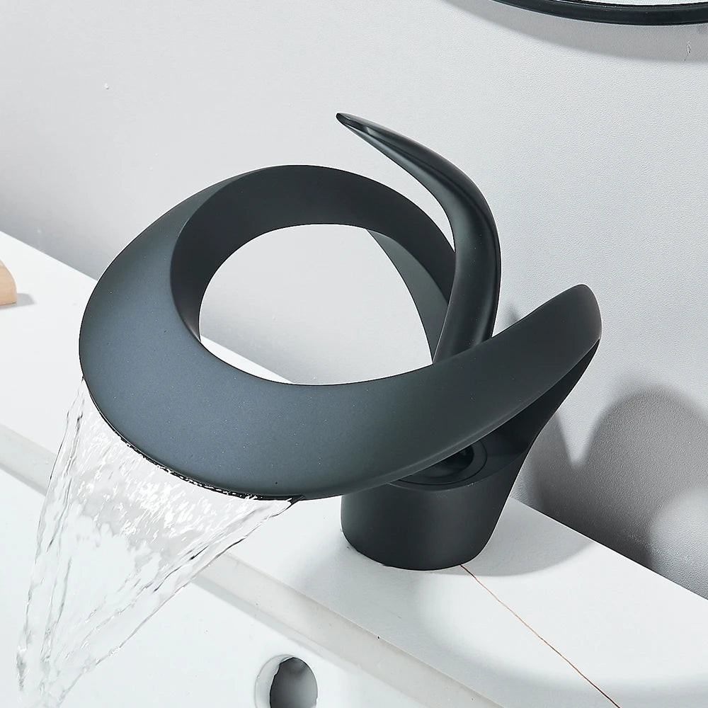 Everyday EssentialsOnline Solid Brass Waterfall Basin Faucet