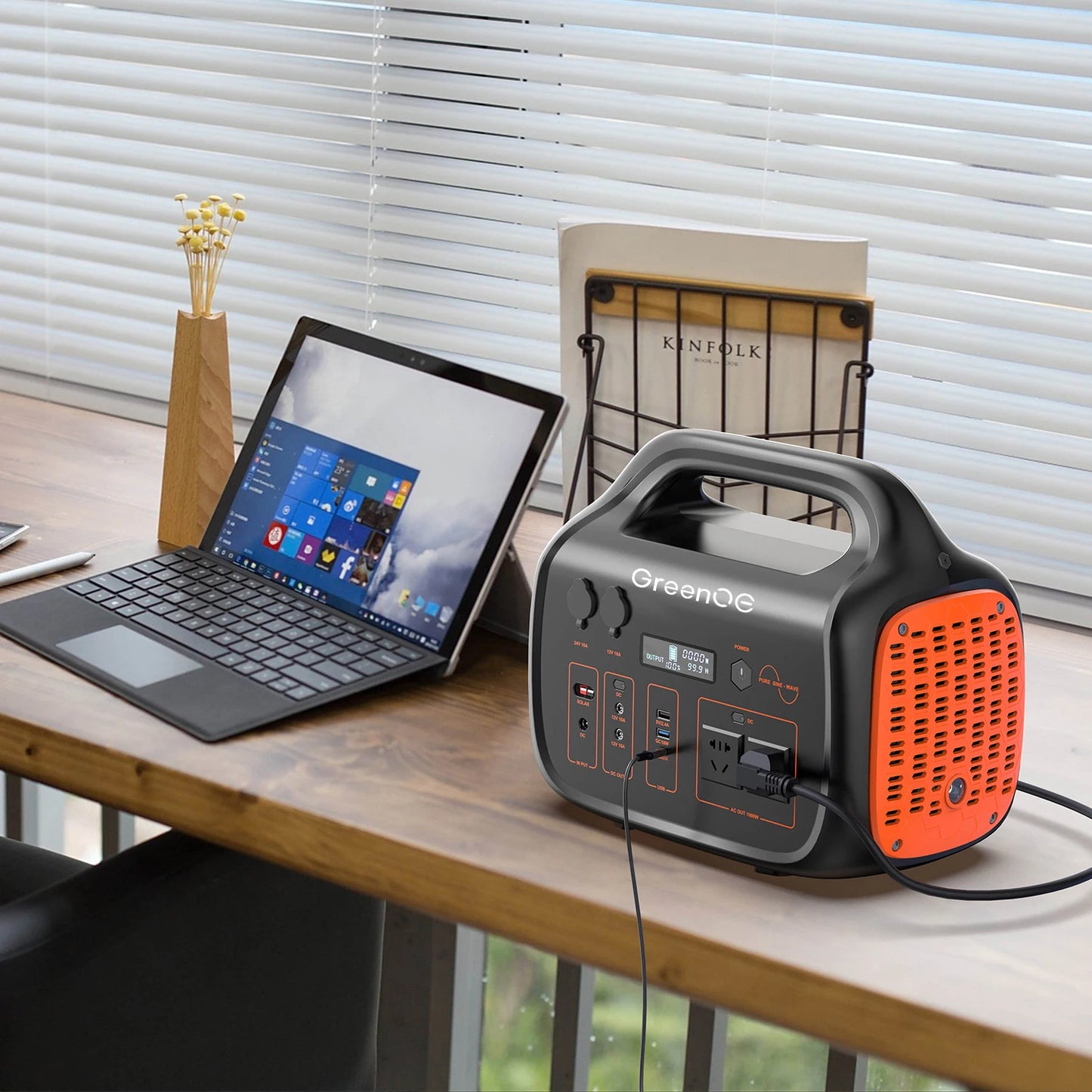 GreenOE Portable Power Station 1000W 1024Wh USB C Outdoors
